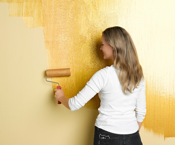 стенна боя с метален ефект жълт нюанс красива картина