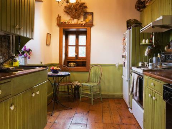 لوحات الحائط للمطبخ على الطراز الريفي اللون الأخضر