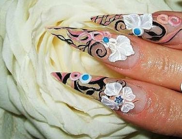 slike za dizajn noktiju za vjenčanje ekstravagantni oblik i boju
