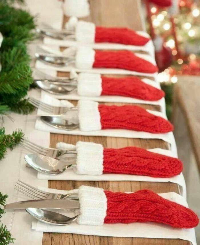 Χριστούγεννα-tischdekoration-tischdeko-Χριστούγεννα-κόκκινο-πλεκτές κάλτσες