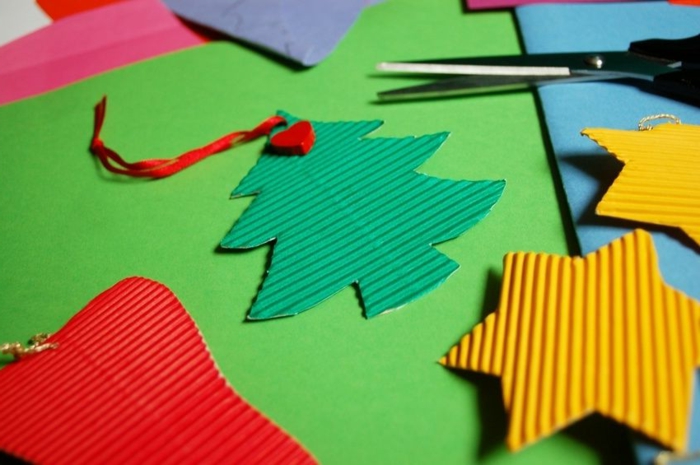 koristiti s-djecom-šareni papir-Božić Tinker