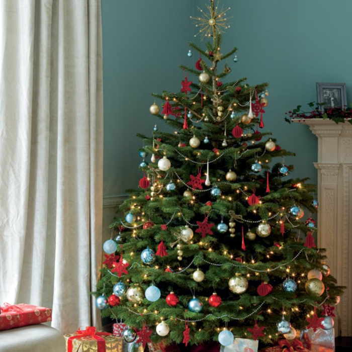 عيد الميلاد تزيين شجرة الطوق الأزرق الجدار