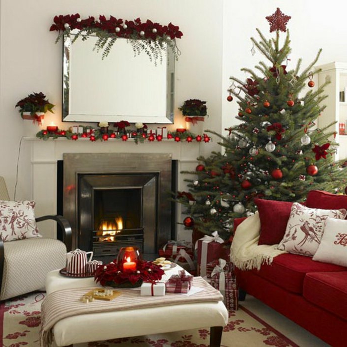 شجرة عيد الميلاد، تزيين الحمراء ديكو وأريكة