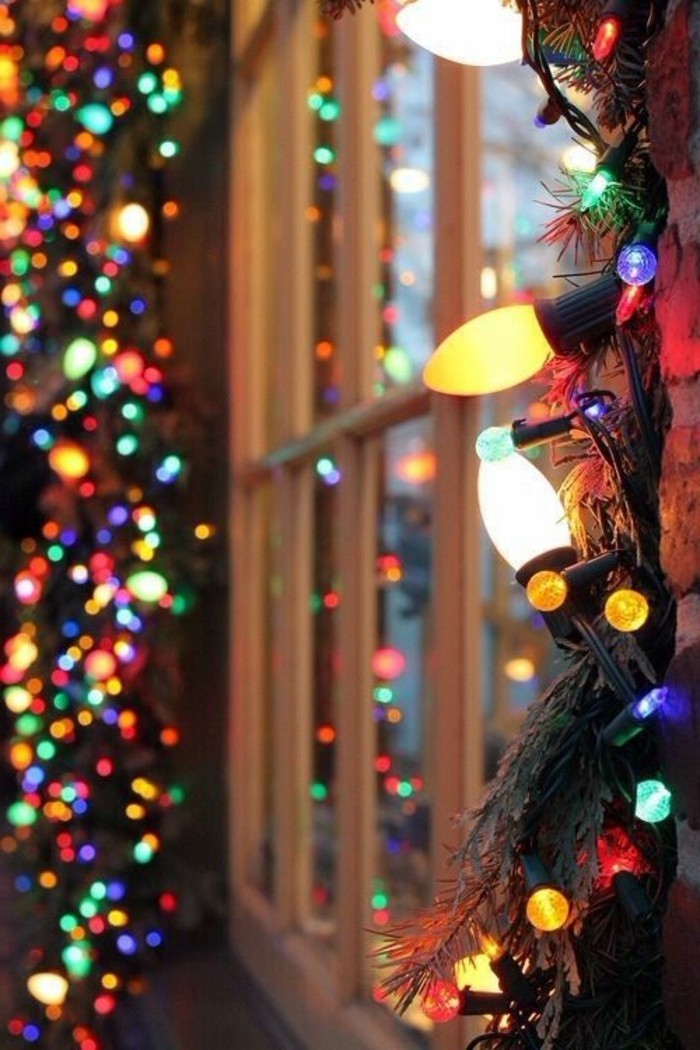 weihnachtsdeko-прозорец-шарена светлина-красива-поглед