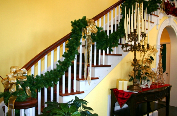 weihnachtsdeko-ötletek-for-the-lépcsők