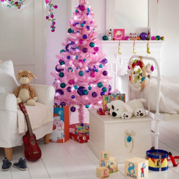 weihnachtsdeko-ötletek-rózsás-fenyő