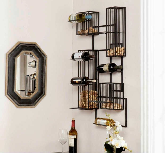 Idea de la pared del estante del vino Qué puedes hacer con el corcho de corcho utilizado como ideas de decoración Espejo de botellas de vino