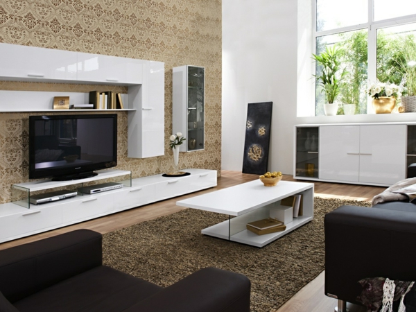 sala de estar de estilo mezcla de color marrón-papel-con-adornos-amarillento