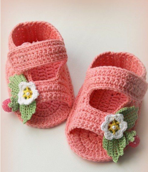 lijepa-beba cipele - s-cvijeće-kukičanje --- lijepe-ideje-heklanje-za-bebe-heklanje-pra-dizajn-häkeln-