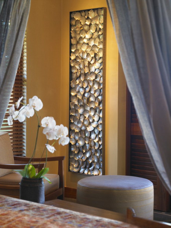 красиви декорации за дома - декорации за стени-бели орхидеи до тях