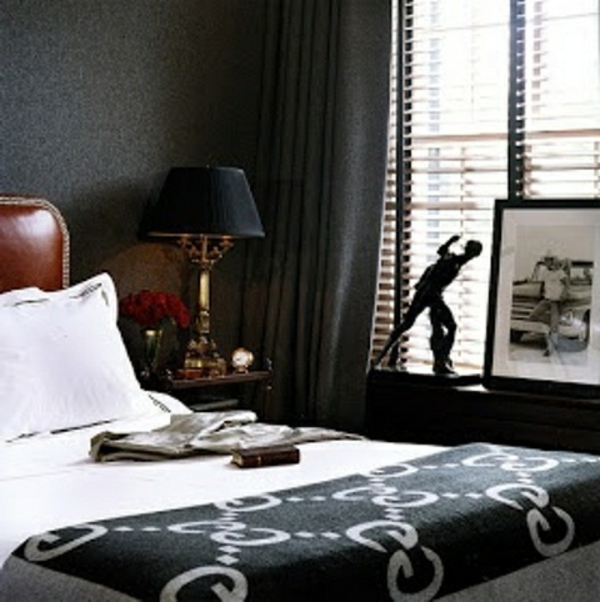 غرفة-تأثيث-أفكار-غرفة نوم-ذكر-تصميم-وسادة باللون الأبيض