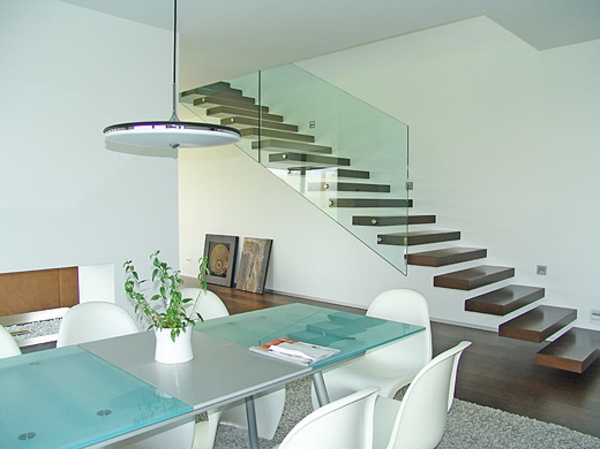 chambre design avec flottantes-escaliers