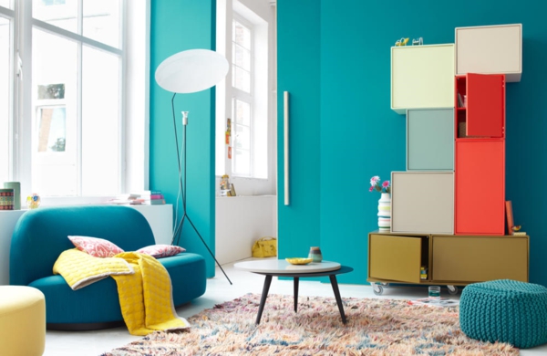 szoba design-lagúna szín - szép kanapé és extravagáns szekrény