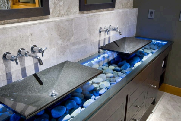 dva-sudoper-od-prirodni kamen-moderne